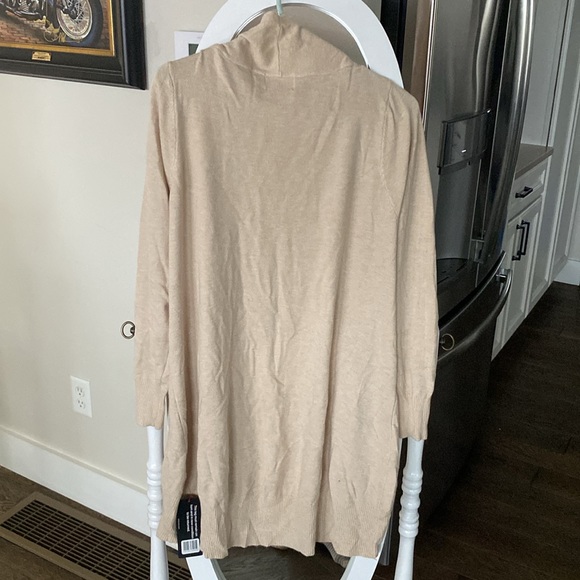 Dreamers long cream cardigan sweater. Women size S/M. - Picture 3 of 7